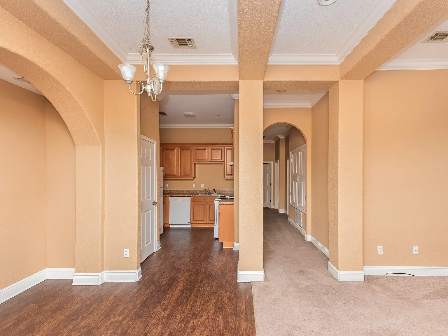 Lake Joanne Dr. 7071 — Photo 4