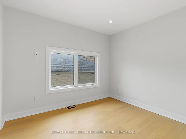 68 Lynnhaven Rd — Photo 28