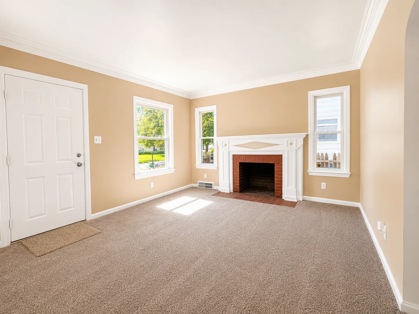 3 bed, 1170 sqft, $1,425 — Photo 4