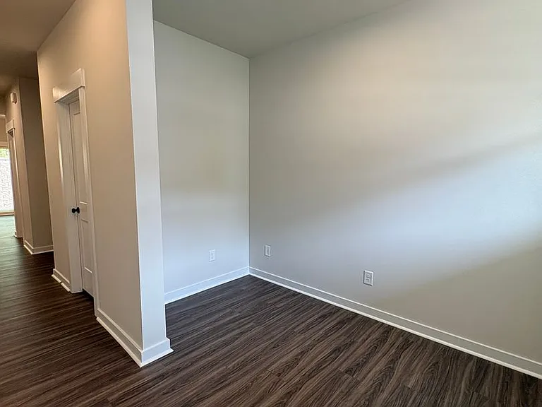 3114 Finchborough Ct — Photo 2