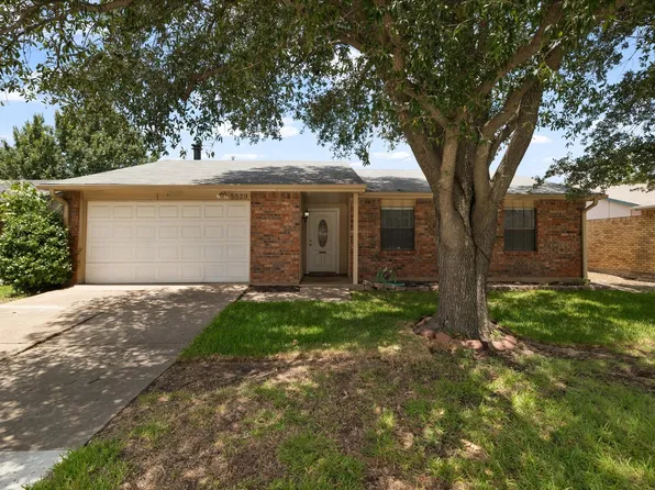5529 Gates Dr, The Colony, TX 75056