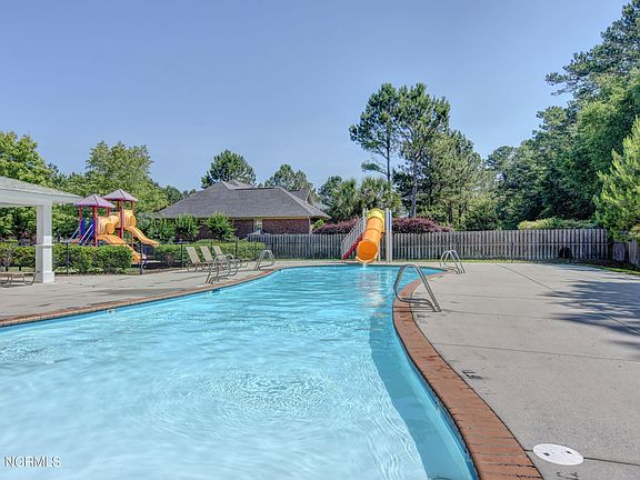 3rd image of 8806 Ramsbury Way