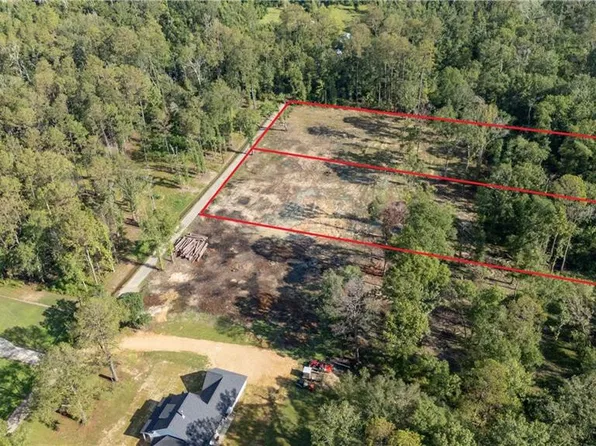 24702 Abernathy Rd, Springfield, LA 70462