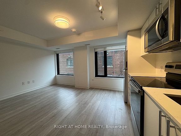 3rd image of 3 Strathgowan Ave #324