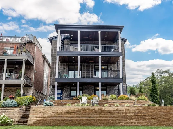 247 Saint Peters St, Cincinnati, OH 45226