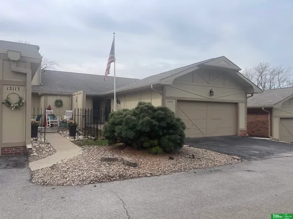 12117 Y Plz, Omaha, NE 68137
