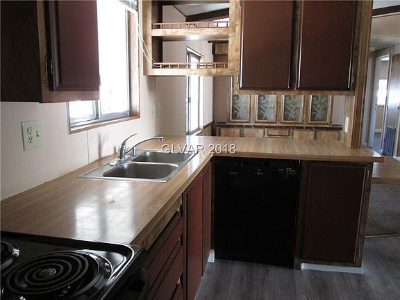 2nd image of 3550 Estes Park Dr