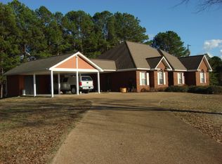 12638 Leeville Rd, Collinsville, MS 39325