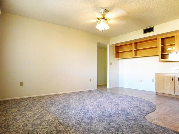 5th image of 11002 W Cinnebar Ave