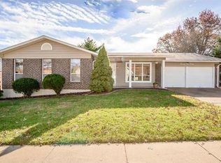 2540 Cripple Creek Dr, Saint Louis, MO