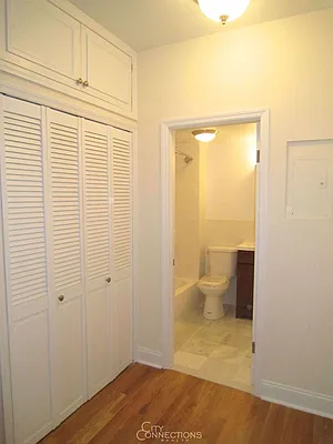 Rented by City Connections Realty | media 26