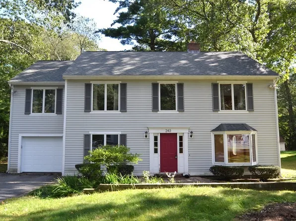 243 East St, Lexington, MA 02420