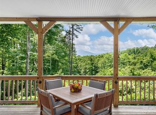 978 Brandywine Rd, Waynesville, NC 28786