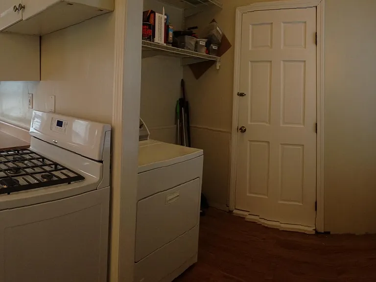 Laundry/Pantry Area