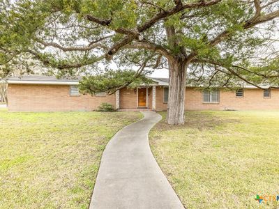 726 Saint Vincent St, Gonzales, TX, 78629