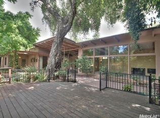 813 Edgebrook Dr, Modesto, CA 95354