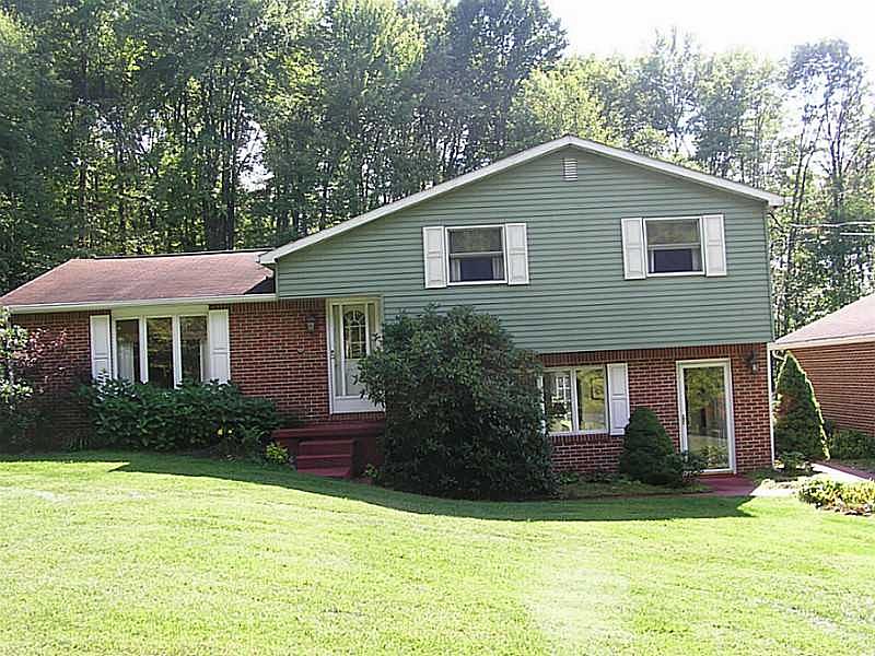 1st image of 112 Sleepy Hollow Ln