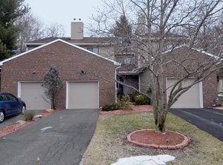 56 Littlewood Ct, Wayne, NJ