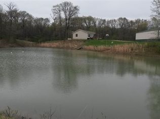 1602 County Highway 11, Beecher City, IL 62414