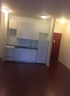 Rented by Fifth & Forever LLC | media 4