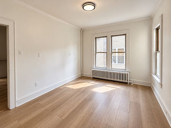 3rd image of 145 William St