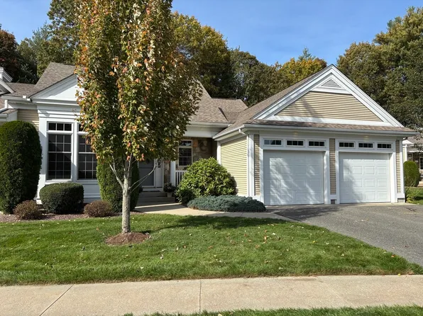 69 High Pine Cir Unit 69, Wilbraham, MA 01095