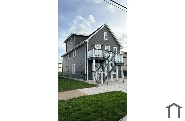 Building Photo - 6145 W 54th St