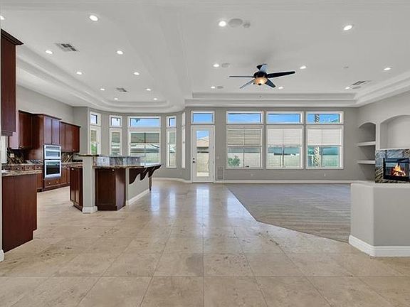 Formal entrance to open floor plan