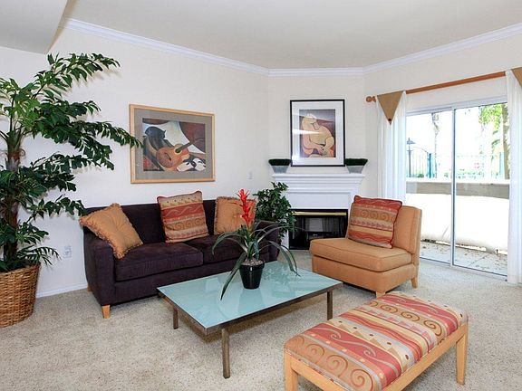 4th image of 17618 Pauline Ct APT 102