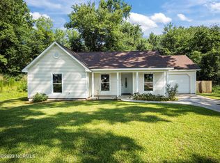 1002 Birchwood Ln, Jacksonville, NC 28546