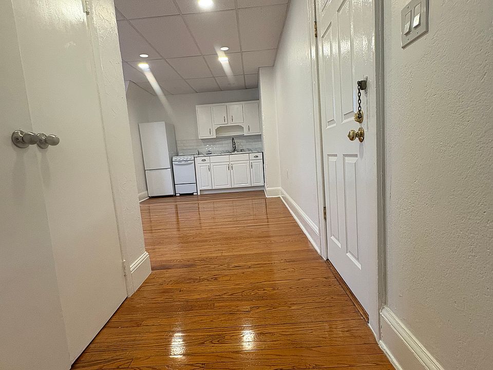 1st image of 94 Martha Ct APT 4