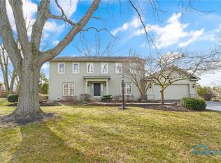 9905 Sedgefield Rd, Perrysburg, OH 43551