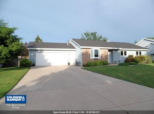 3560 N Mason St, Appleton, WI 54914