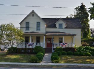15 Elm St, Bemus Pt, NY 14712
