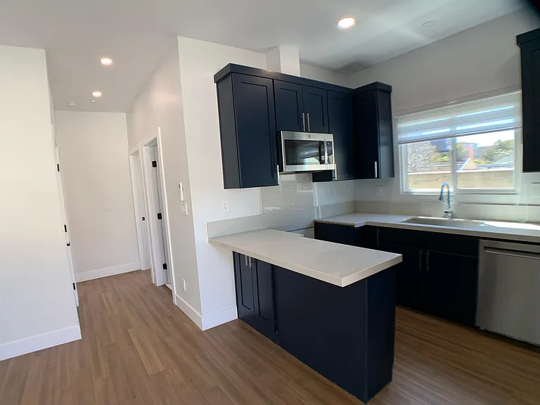 2127 Park Blvd #2 — Photo 3