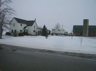 5159 E Lincoln Rd, Breckenridge, MI 48615