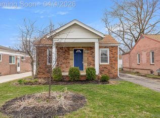 23020 Albion Ave, Farmington Hills, MI