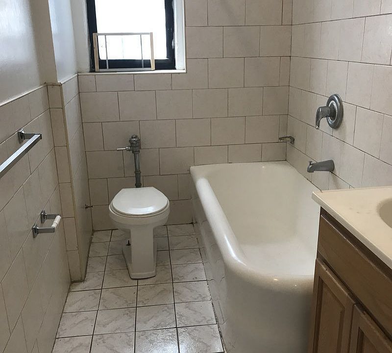 2nd image of 666 Ocean Ave APT 1G