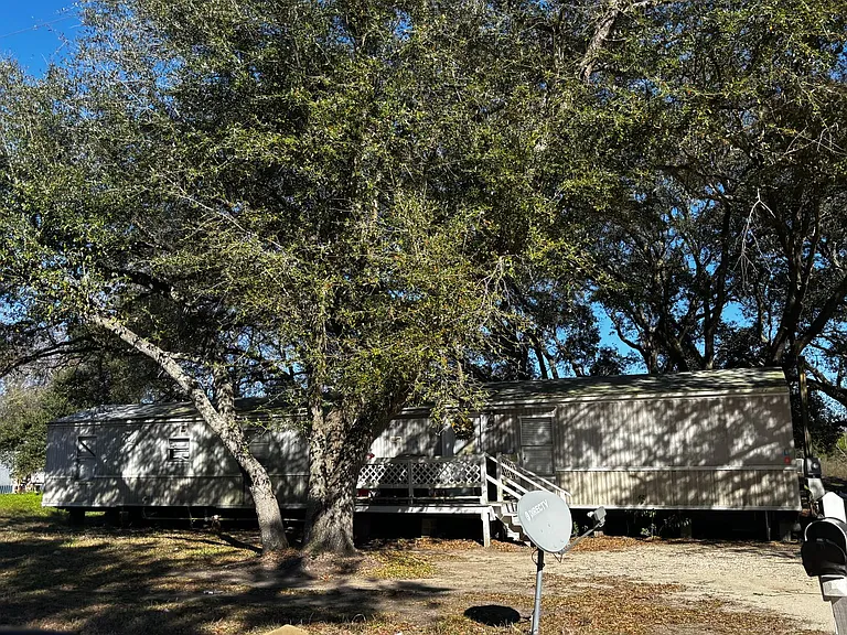 12321 Lloyd Rd #8 — Photo 2