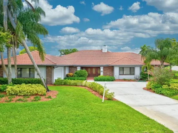 3001 Conifer Dr, Fort Pierce, FL 34951