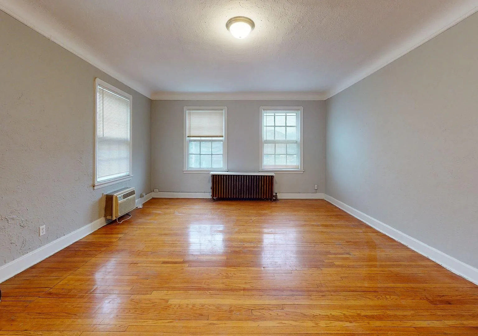Shaker Kemper Apartments — Photo 4