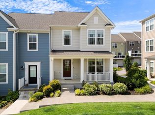 325 John Adams Dr, Christiansburg, VA