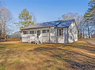 206 Hunters Ln, Powder Springs, GA 30127