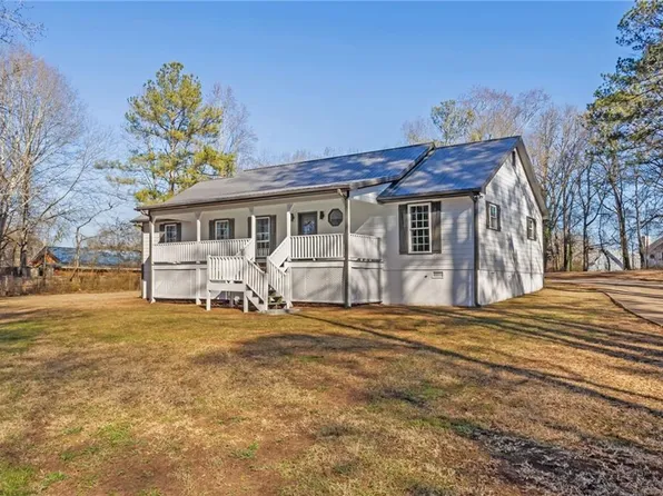 206 Hunters Ln, Powder Springs, GA 30127