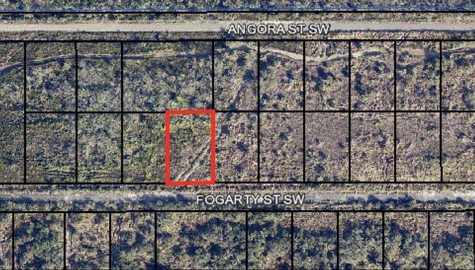 1st image of 1573 Fogarty St SW