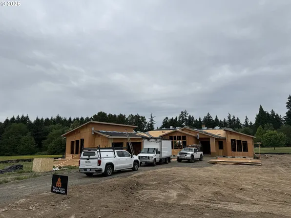 4577 SW Monarch Ln, Wilsonville, OR 97070