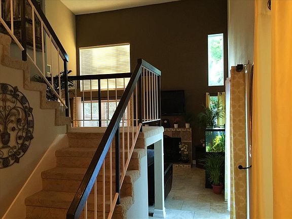 3rd image of 26035 Palomita Dr