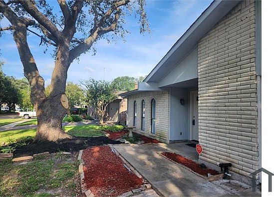 1st image of 2123 Quail Valley East Dr