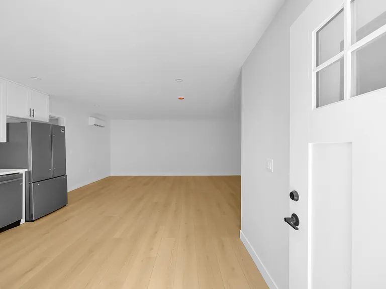 1607 Vuelta Grande Ave #A2 — Photo 5