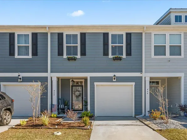466 Trotters Ln, Moncks Corner, SC 29461